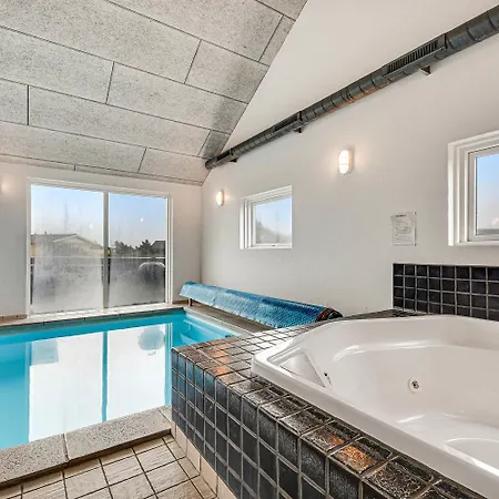 別荘 Luxury Seaside With Pool For 22 Sj200 *