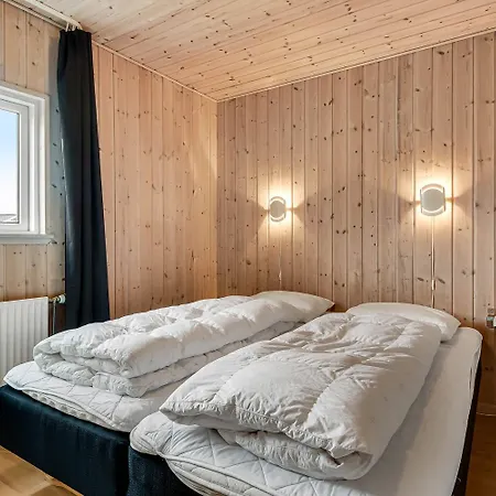 Luxury Seaside With Pool For 22 Sj200 別荘 Harboør