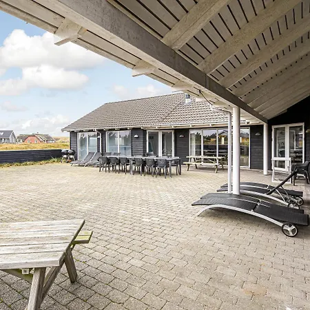 Luxury Seaside With Pool For 22 Sj200 別荘 Harboør